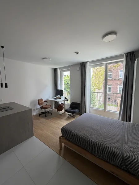 Möbliertes Neubau-Studio im ruhigen Innenhof | Prenzlauer Berg — photo 1